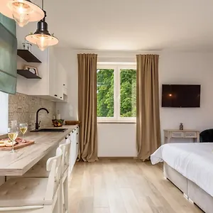 Apartment Pausa 